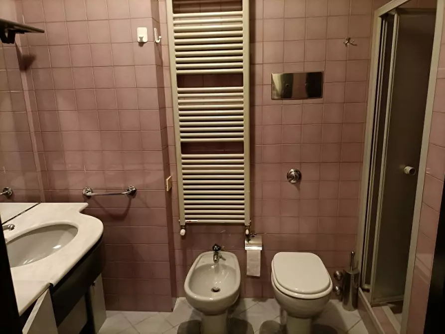 Immagine 19 di Appartamento in vendita  in Via Orazio, 40 a Parma