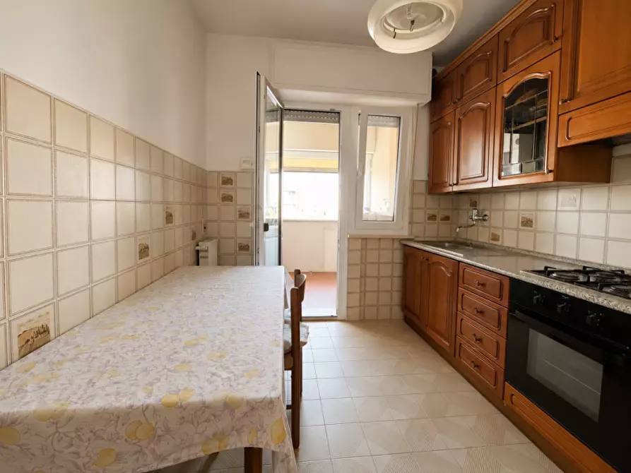 Immagine 1 di Appartamento in vendita  a Senigallia