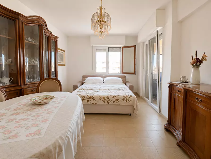Immagine 3 di Appartamento in vendita  a Senigallia