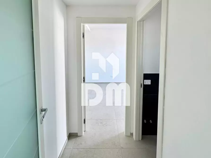 Immagine 12 di Appartamento in vendita  in Lungomare Sirena a Tortoreto