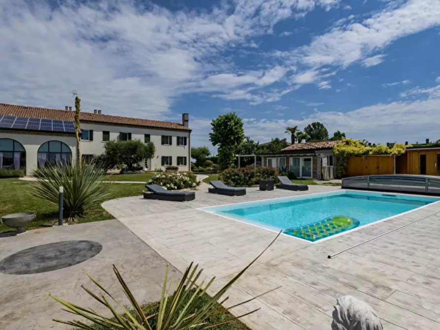 Immagine 16 di Villa in vendita  in Via San Marco a Jesolo