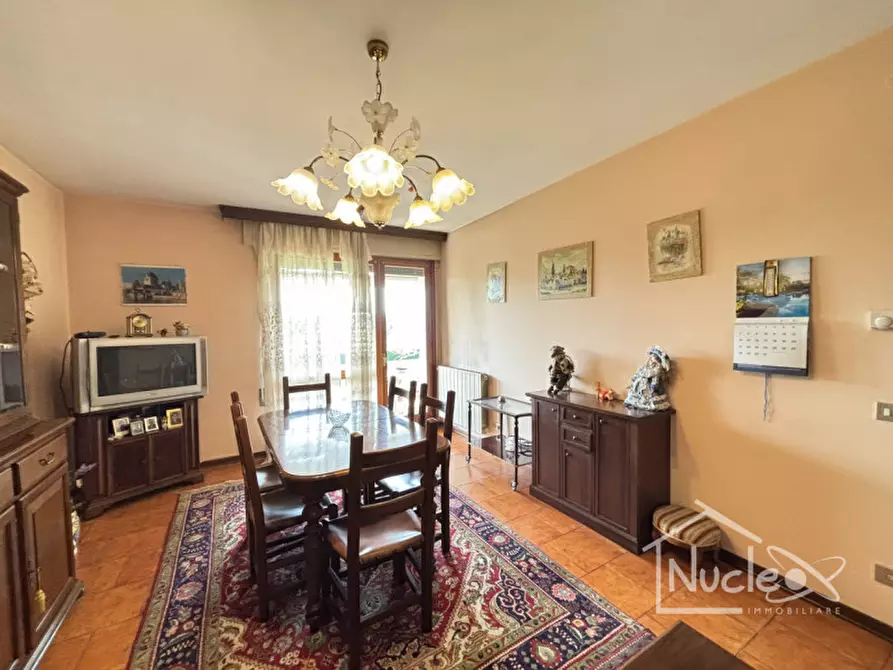 Immagine 3 di Appartamento in vendita  in Via Giosuè Carducci a Montegrotto Terme