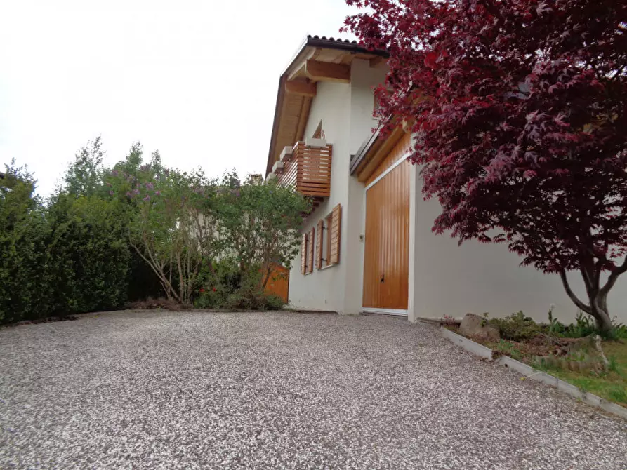 Immagine 2 di Casa indipendente in vendita  in Frazione Frisanchi a Altopiano Della Vigolana