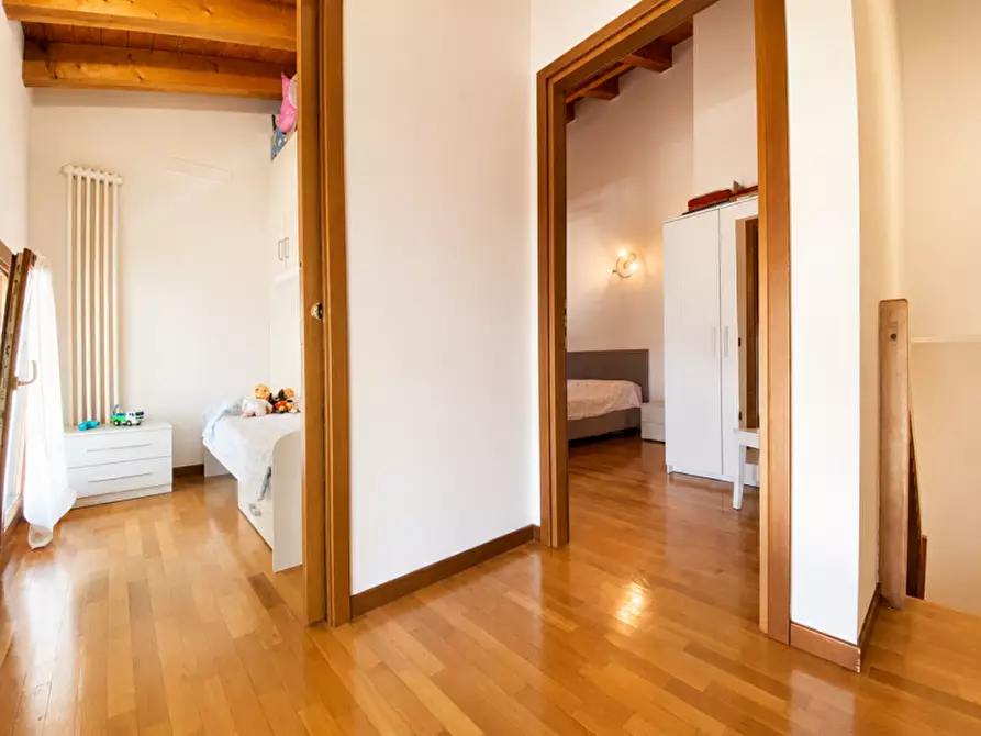 Immagine 21 di Appartamento in vendita  in Via Generale Carlo Alberto dalla Chiesa a Bolzano Vicentino