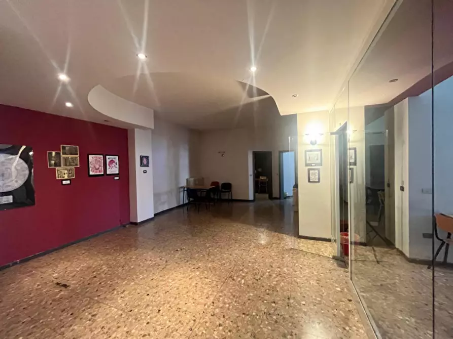Immagine 3 di Ufficio in vendita  in Via San Pio quinto a Bologna