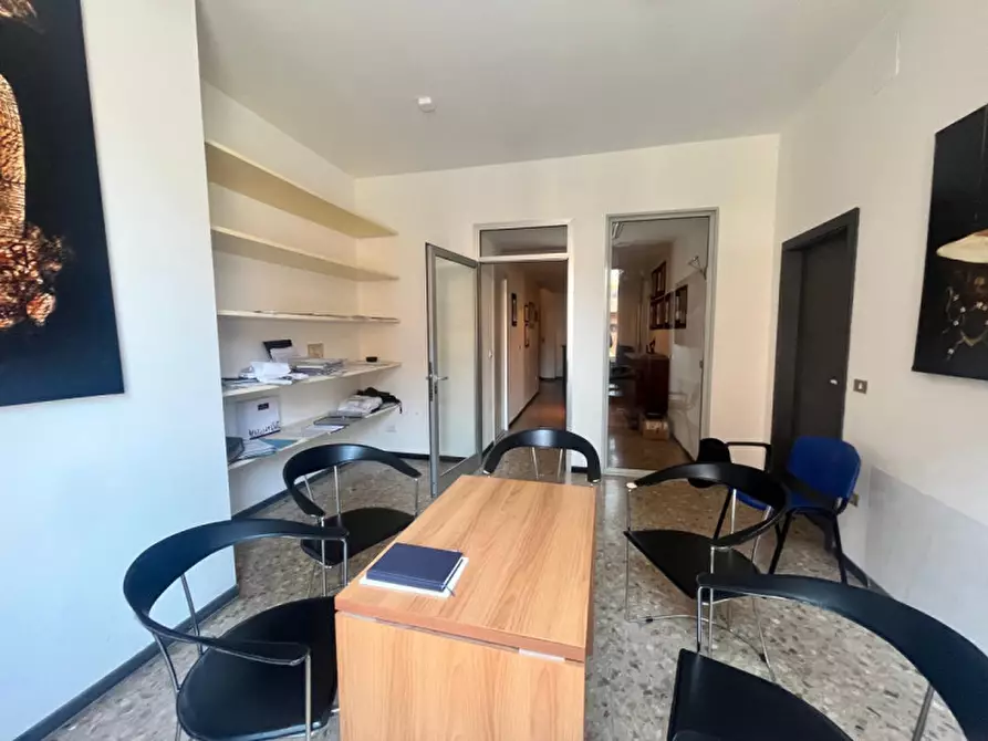 Immagine 4 di Ufficio in vendita  in Via San Pio quinto a Bologna