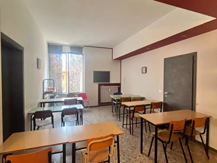 Immagine 7 di Ufficio in vendita  in Via San Pio quinto a Bologna
