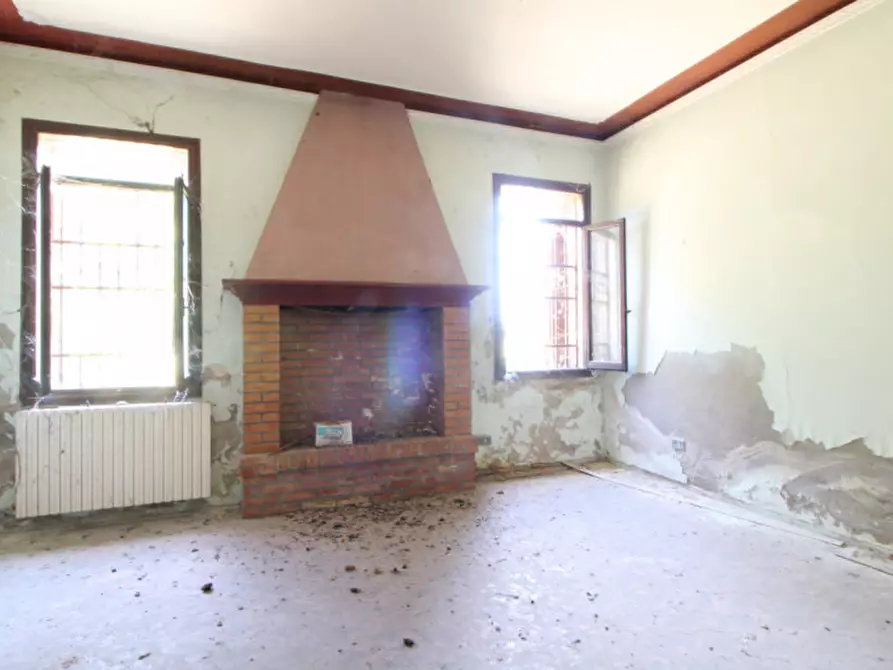 Immagine 10 di Rustico / casale in vendita  in Via San Matteo a San Pietro Viminario