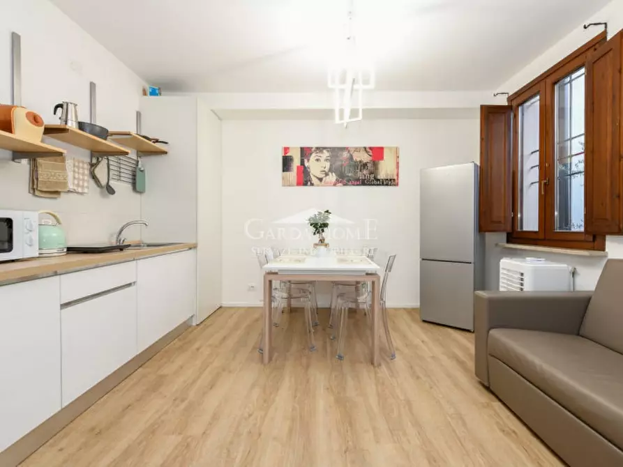 Immagine 28 di Appartamento in vendita  in Via Lorenzini 5 a Desenzano Del Garda