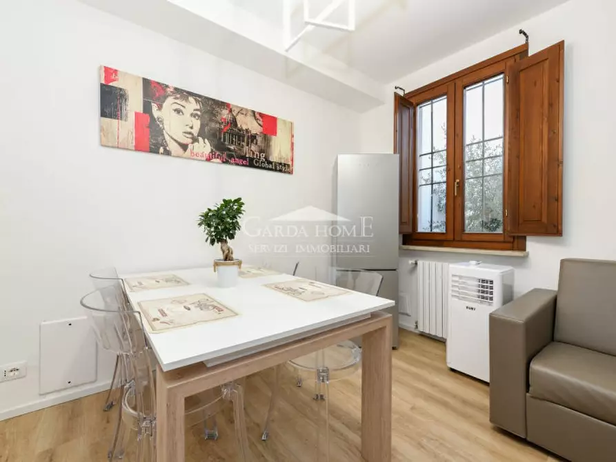 Immagine 36 di Appartamento in vendita  in Via Lorenzini 5 a Desenzano Del Garda