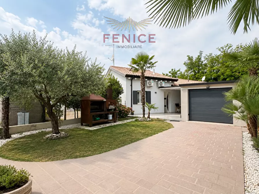 Immagine 22 di Casa bifamiliare in vendita  in Vicolo Monte Sabotino 5 a Montebelluna
