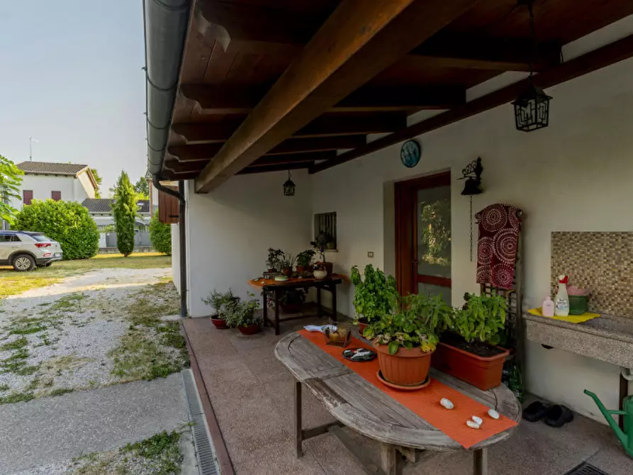 Immagine 7 di Villa in vendita  in Via Armando Pillon 45 a Abano Terme