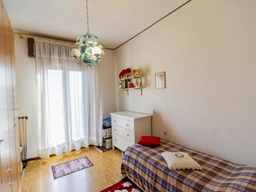 Immagine 26 di Villa in vendita  in Via Armando Pillon 45 a Abano Terme