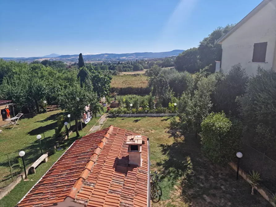 Immagine 20 di Casa indipendente in vendita  a Sinalunga