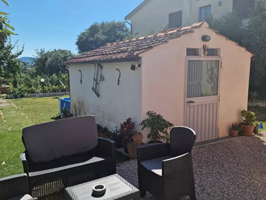 Immagine 26 di Casa indipendente in vendita  a Sinalunga