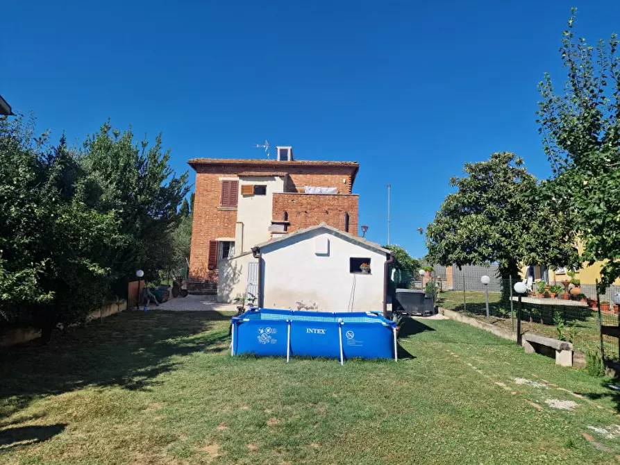 Immagine 30 di Casa indipendente in vendita  a Sinalunga
