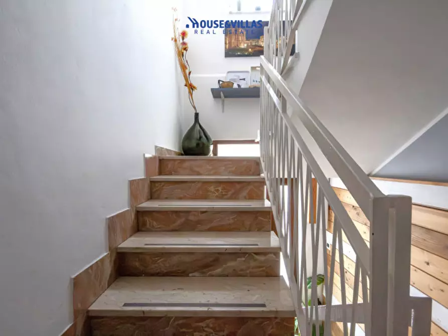 Immagine 8 di Bed & Breakfast in vendita  in Via Angelo Cavarra a Noto