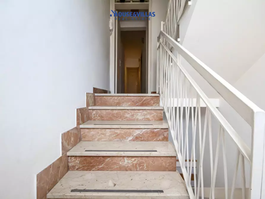 Immagine 9 di Bed & Breakfast in vendita  in Via Angelo Cavarra a Noto