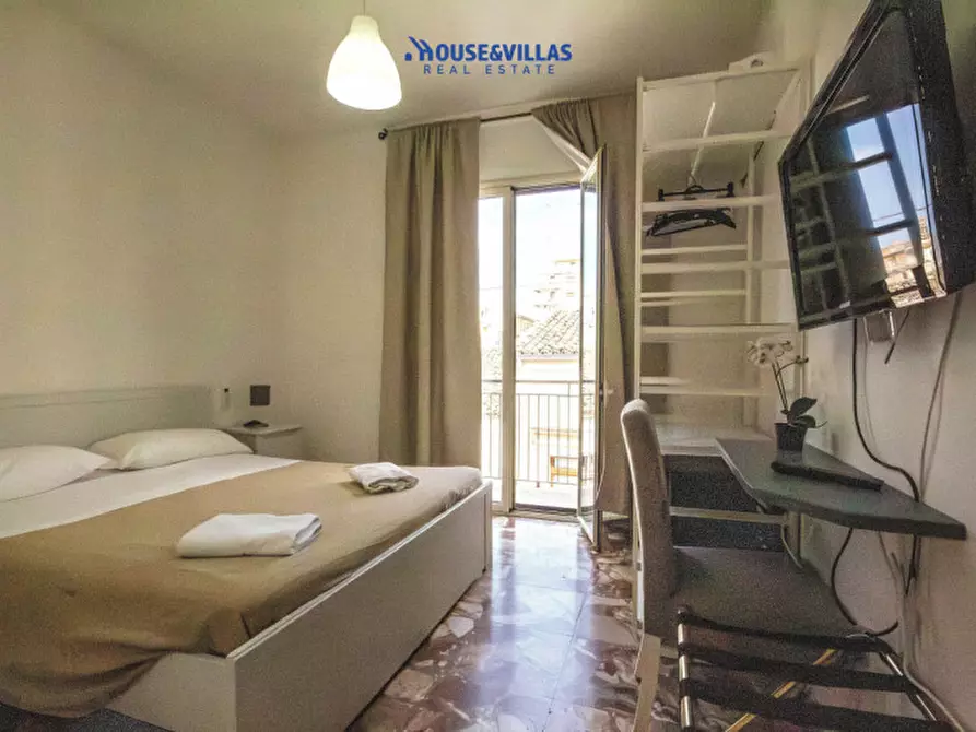 Immagine 11 di Bed & Breakfast in vendita  in Via Angelo Cavarra a Noto