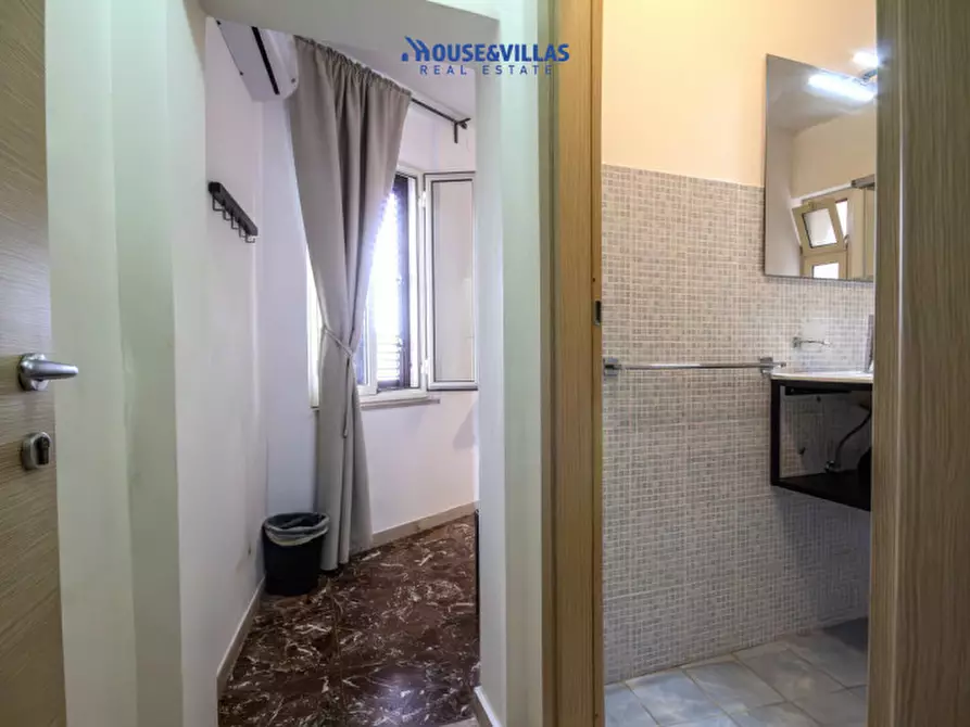 Immagine 22 di Bed & Breakfast in vendita  in Via Angelo Cavarra a Noto