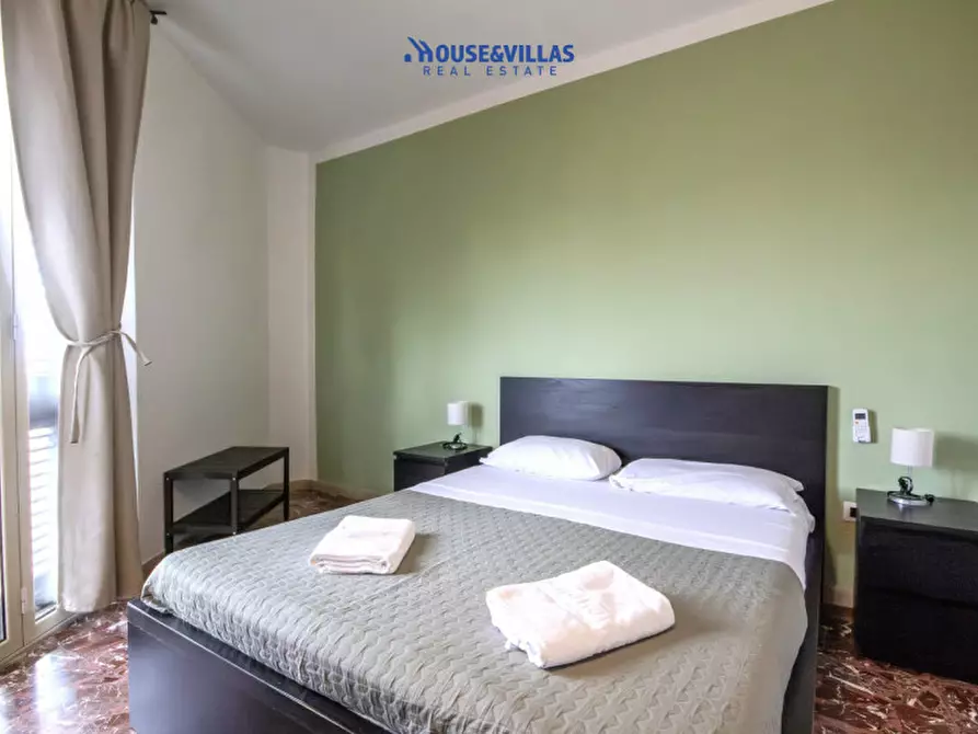 Immagine 24 di Bed & Breakfast in vendita  in Via Angelo Cavarra a Noto