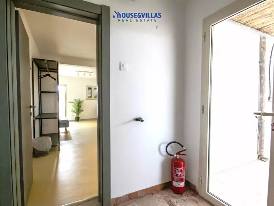 Immagine 29 di Bed & Breakfast in vendita  in Via Angelo Cavarra a Noto