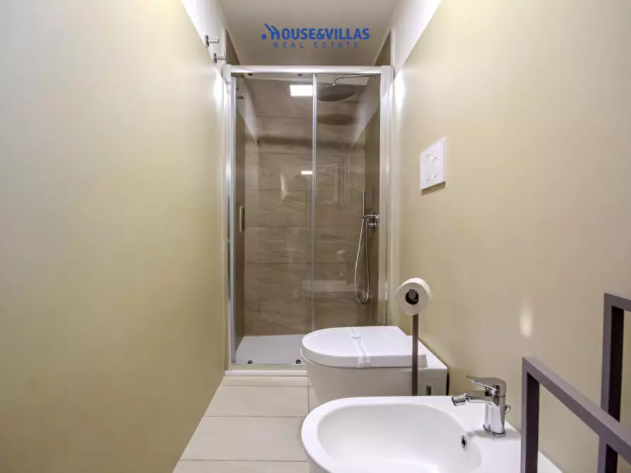 Immagine 36 di Bed & Breakfast in vendita  in Via Angelo Cavarra a Noto