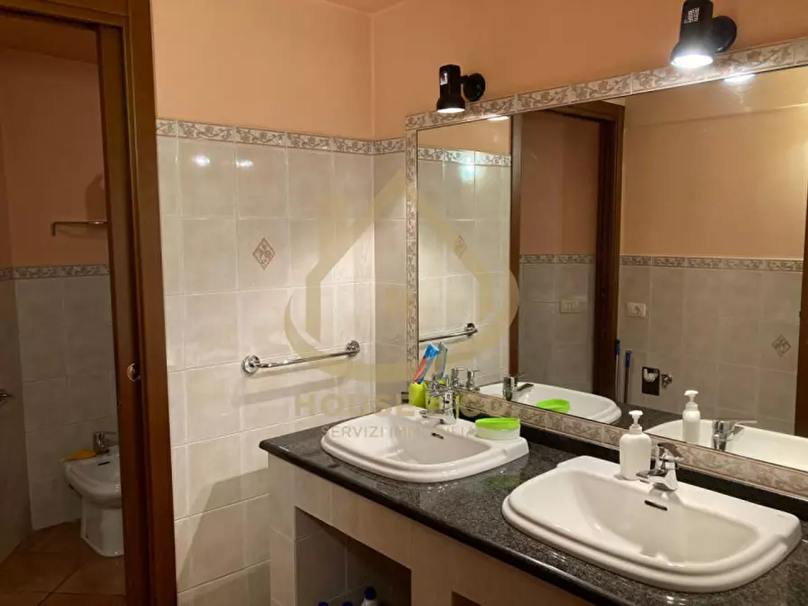 Immagine 33 di Villa in vendita  in CIMITERO a Vigevano