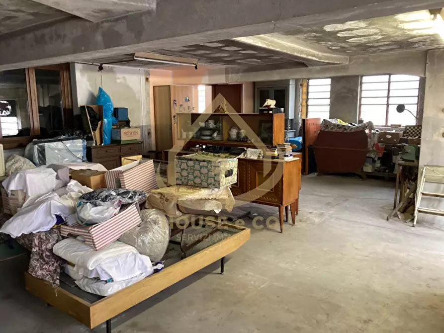Immagine 42 di Villa in vendita  in CIMITERO a Vigevano