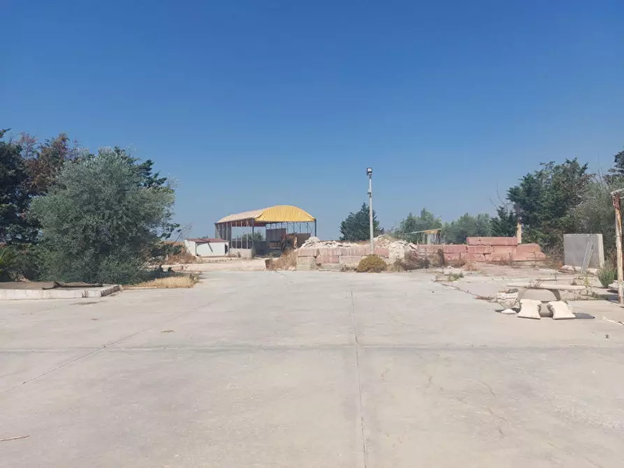Immagine 8 di Capannone industriale in vendita  in Contrada Piano Torre, 97011 Acate RG, Italia a Acate