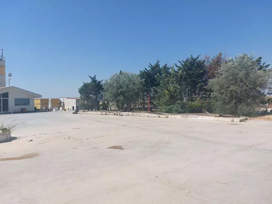 Immagine 9 di Capannone industriale in vendita  in Contrada Piano Torre, 97011 Acate RG, Italia a Acate