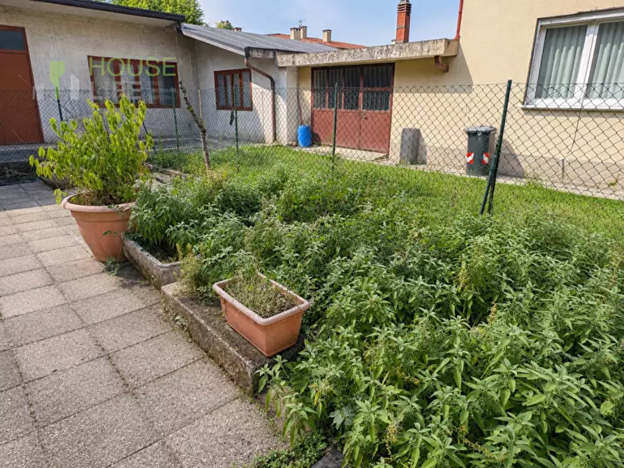 Immagine 17 di Appartamento in vendita  in Via San Francesco 60 a Isola Vicentina
