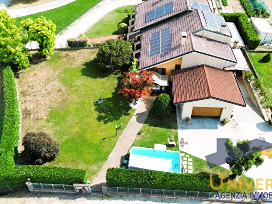 Immagine 4 di Casa bifamiliare in vendita  in VIA TOLOMEI a Loreggia