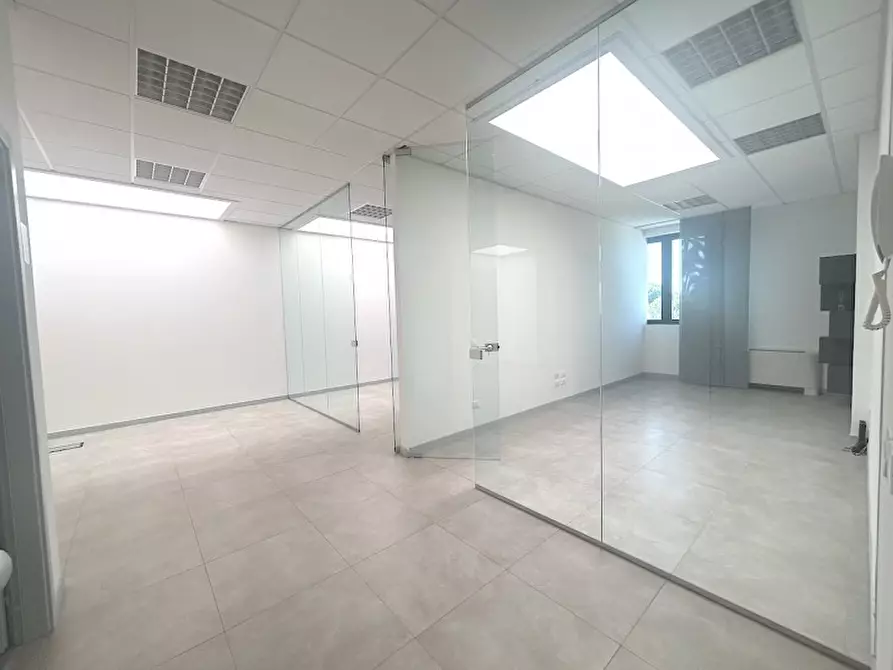 Immagine 3 di Ufficio in affitto  in via romagna a Cesena