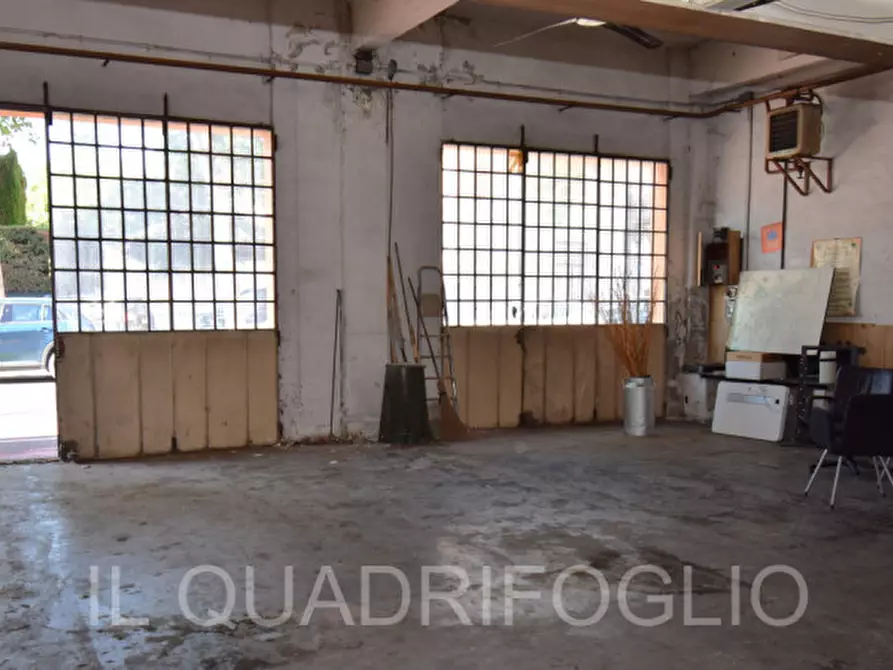 Immagine 5 di Capannone industriale in vendita  in viale oberdan 119 a Cesena