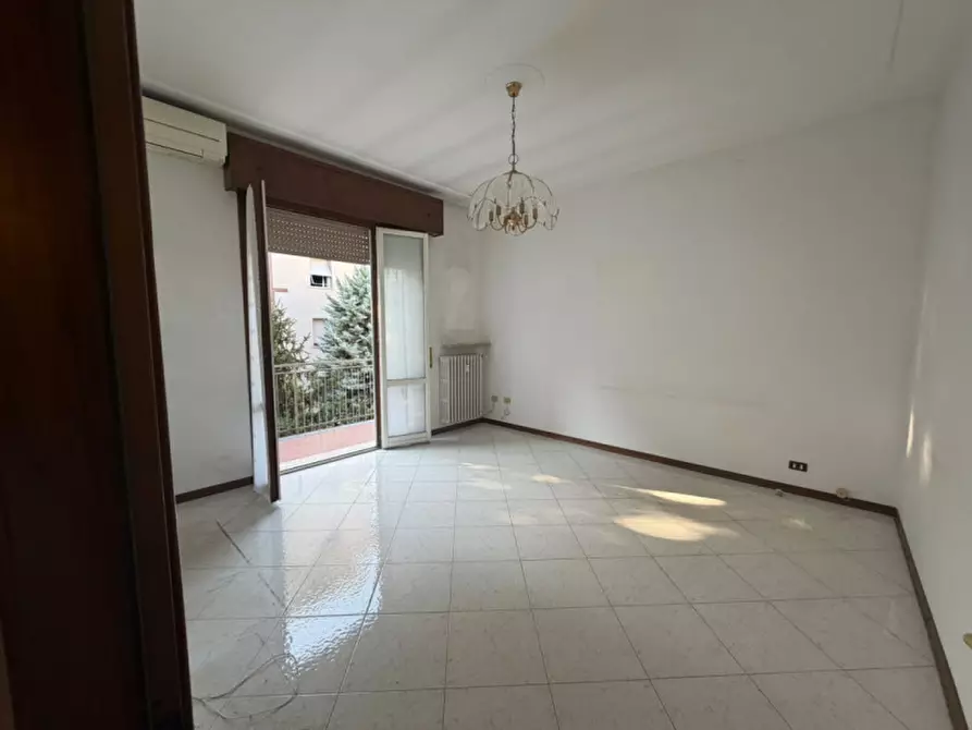 Immagine 1 di Appartamento in vendita  in Via Jacopo Zanguidi a Parma