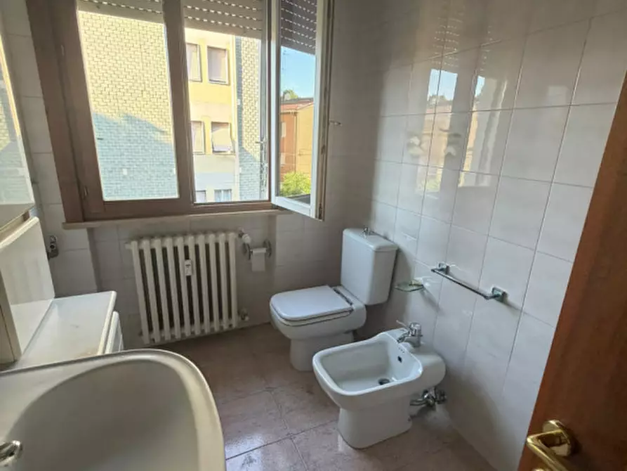 Immagine 11 di Appartamento in vendita  in Via Jacopo Zanguidi a Parma