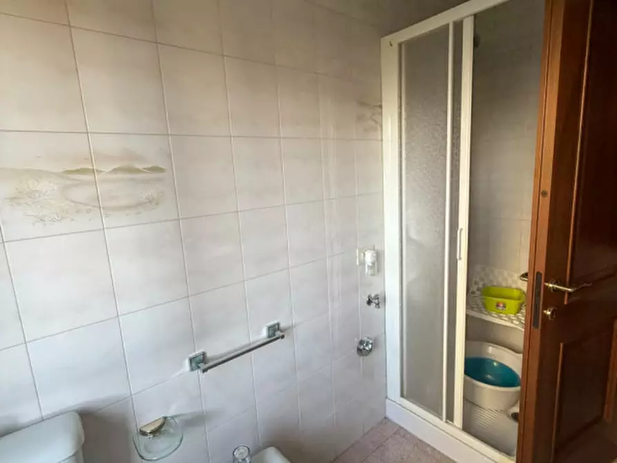 Immagine 12 di Appartamento in vendita  in Via Jacopo Zanguidi a Parma