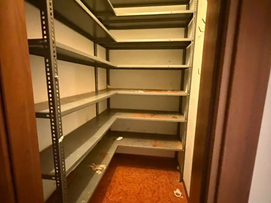 Immagine 13 di Appartamento in vendita  in Via Jacopo Zanguidi a Parma