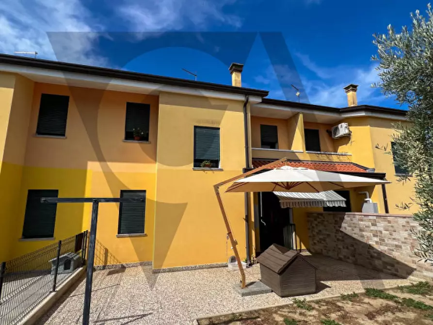 Immagine 21 di Villetta a schiera in vendita  in Via dei mille a Cavarzere