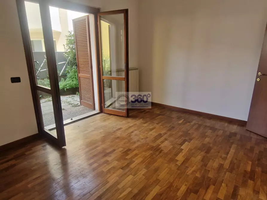 Immagine 9 di Appartamento in vendita  in Via Ugolino Ugolini a Brescia