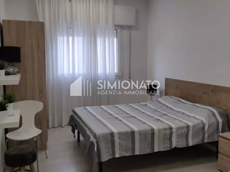 Immagine 3 di Appartamento in vendita  in Via Pietro Liberi a Venezia