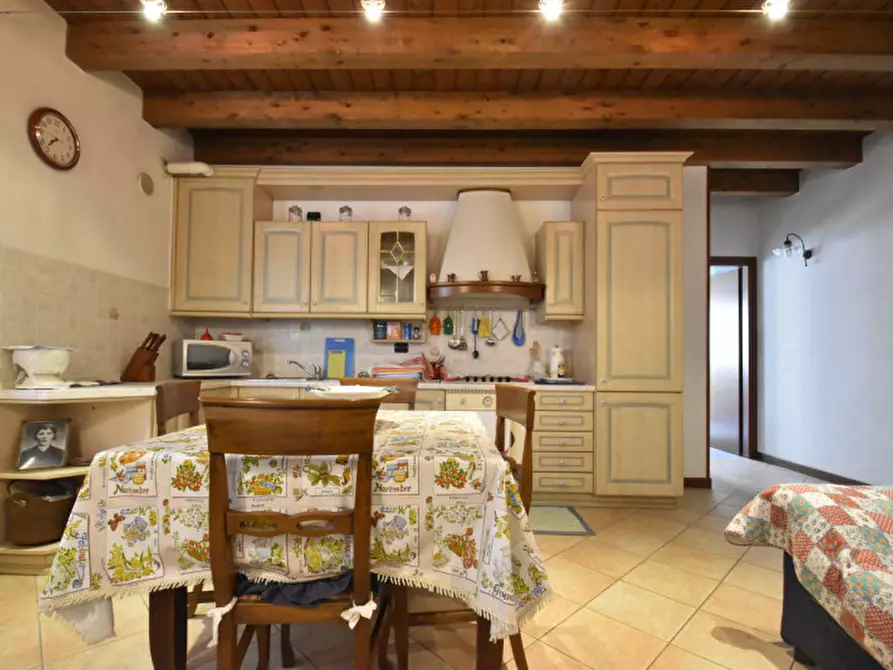 Immagine 5 di Appartamento in vendita  in Via San Valentino 19 a Bussolengo