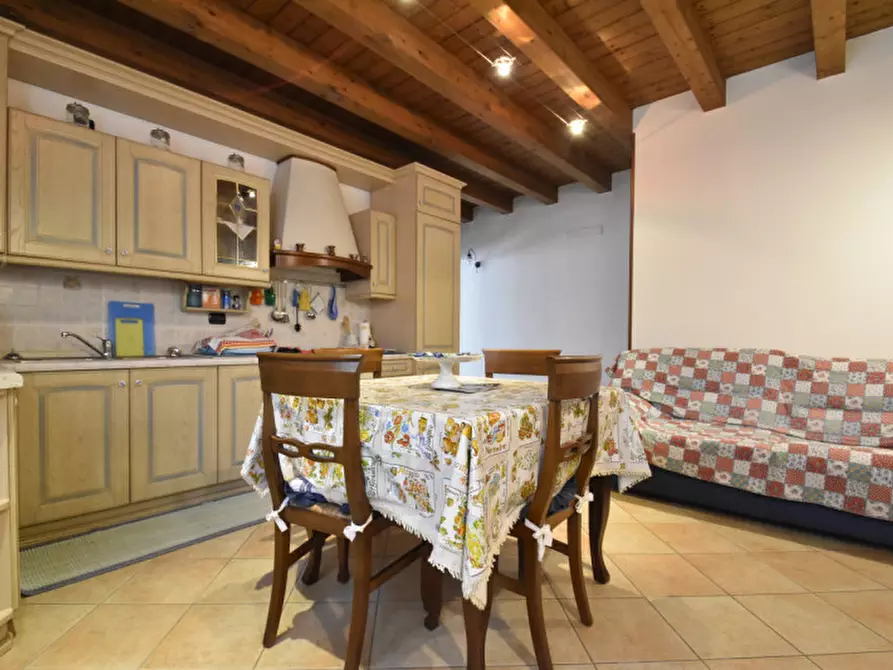 Immagine 6 di Appartamento in vendita  in Via San Valentino 19 a Bussolengo