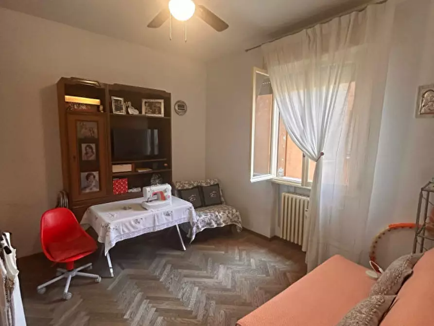 Immagine 2 di Appartamento in vendita  in via de fogliani 12 a Modena