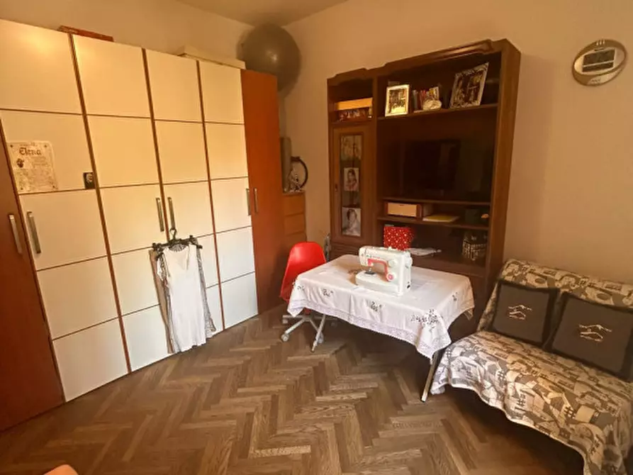 Immagine 3 di Appartamento in vendita  in via de fogliani 12 a Modena