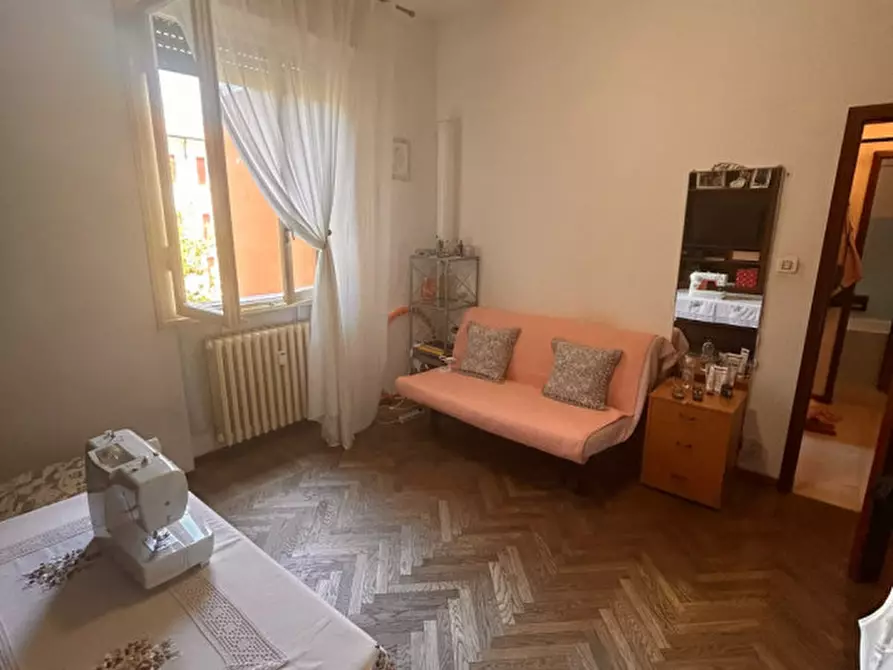 Immagine 5 di Appartamento in vendita  in via de fogliani 12 a Modena