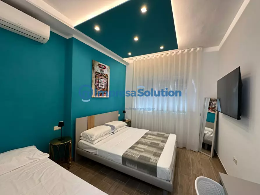 Immagine 4 di Bed & Breakfast in vendita  in Vico Tutti i Santi a Napoli