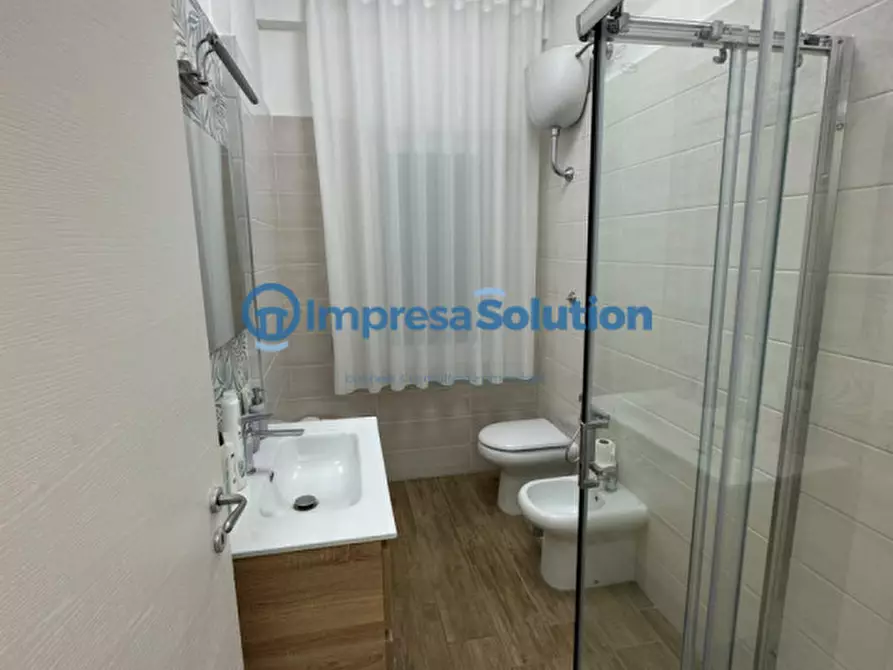 Immagine 7 di Bed & Breakfast in vendita  in Vico Tutti i Santi a Napoli