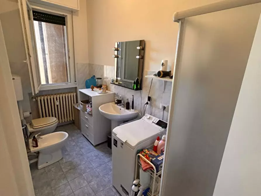 Immagine 7 di Appartamento in vendita  in Via De' Fogliani 12 a Modena